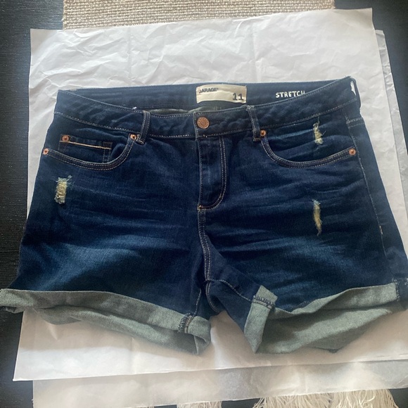 Garage stretch favorite shorts - Picture 1 of 7